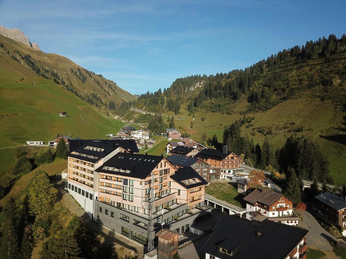 Apartment In Schroecken Near Ski Area Buitenkant foto